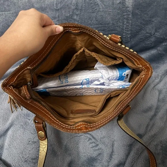 Patricia Nash Handbag - Picture 6 of 6